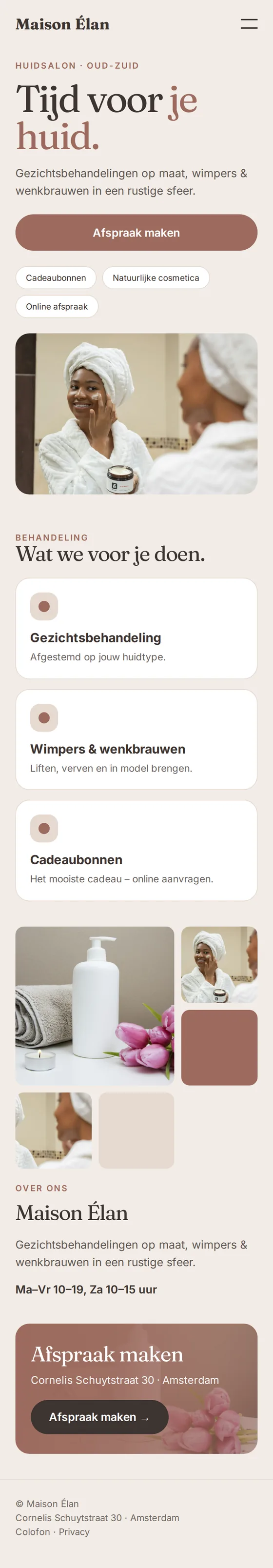Mobiele weergave van de voorbeeldwebsite voor schoonheidssalons